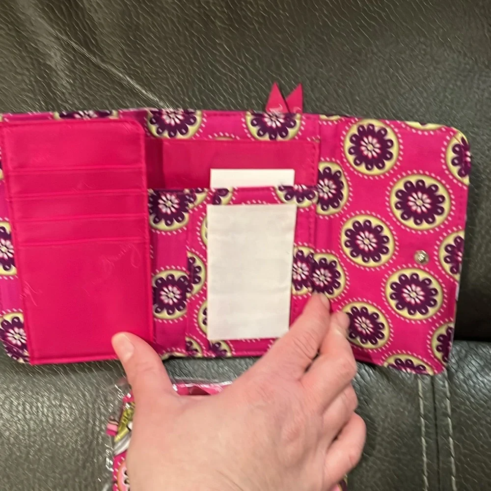 Vera Bradley very berry paisley euro wallet and zip id case - Picture 7 of 8